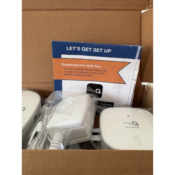 Chamberlain MyQ-G0401-ES MyQ Wireless Smart Garage Hub and Controller - White - Picture 4 of 5